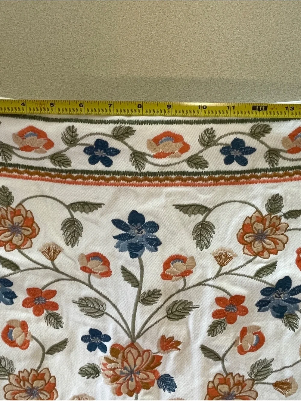 Mi Ami Francesca’s Floral Embroidered A Line Mini Skirt Large